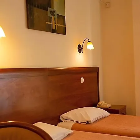 Hotel Telis